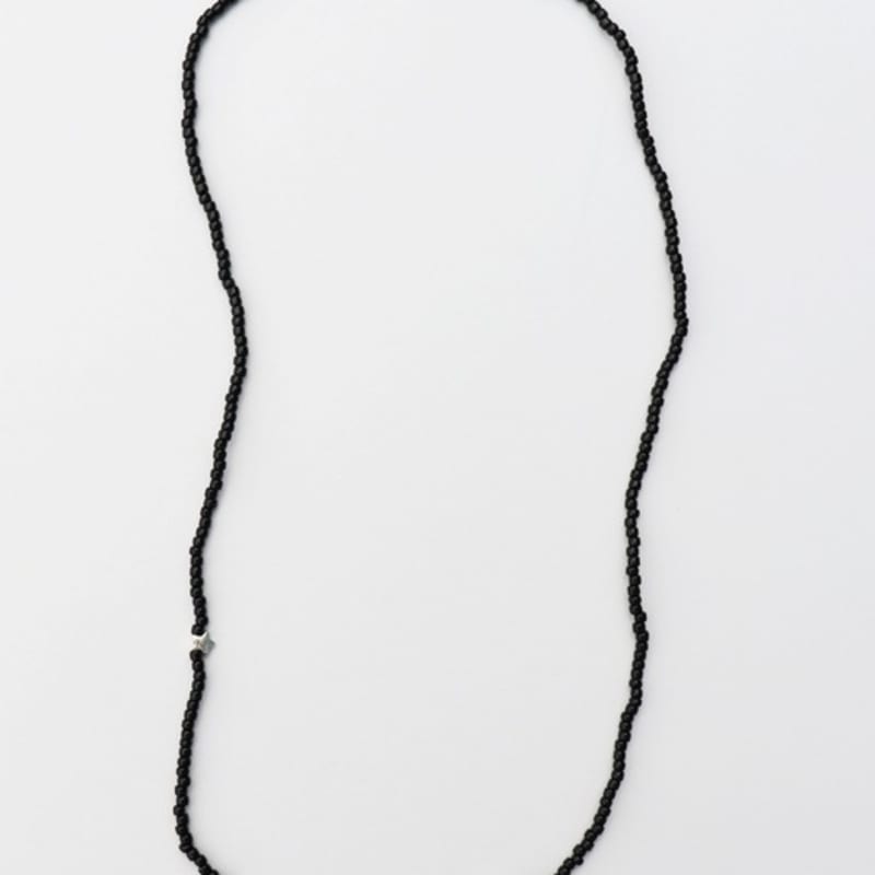 BONBEAU Silver star charms black beads Necklace Silver star charm black bead long necklace