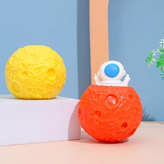 Emotion Soothing Squeeze Toy Three-dimensional Plastic Quick Recovery Astronaut Decompression Toy Entertainment Accessories