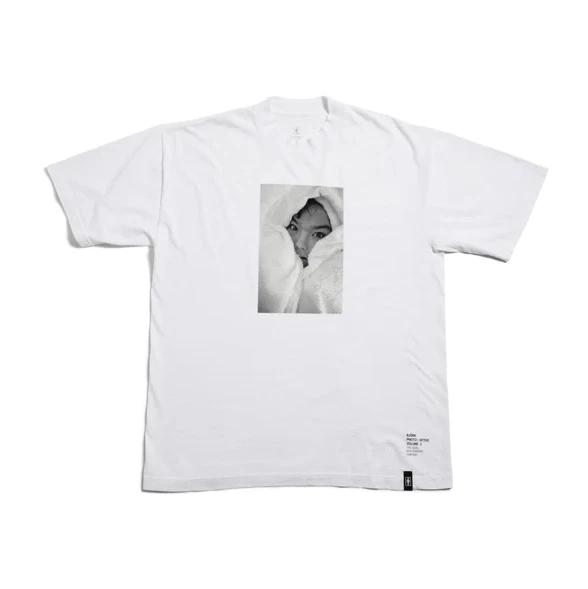 T-shirt Bjork Music Girl Skateboards Bianca Scattata da Spike Jonze