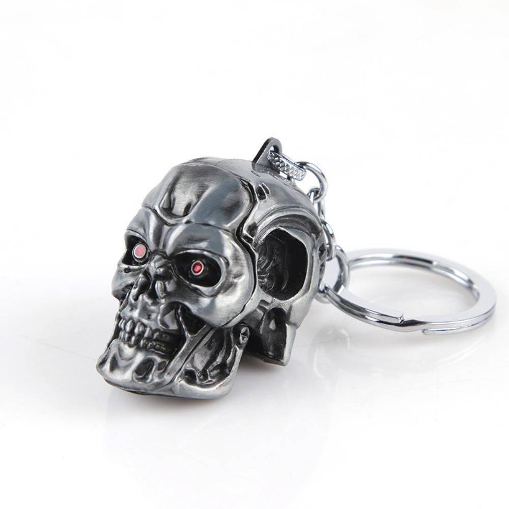 Personality Design Movie Merchandise Metal Skull Terminator Keychain for Men Punk Style Hip Hop Rock Key Rings Model Accessory