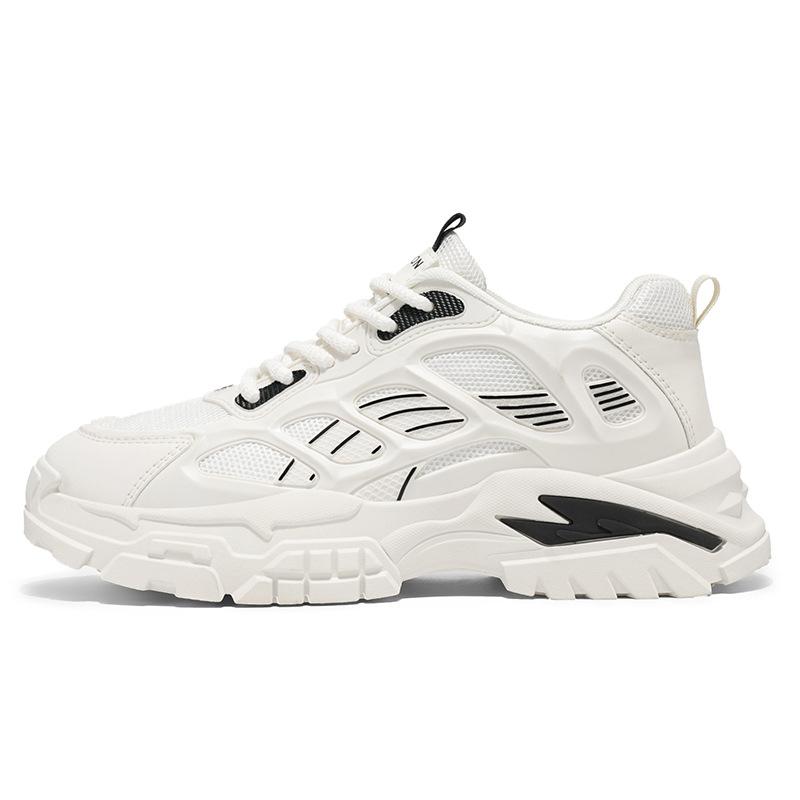 Neue leichte Dad-Schuhe für Sommer und Herbst, Herren Mesh-Schuhe mit dicker Sohle zur Höhenvergrößerung, atmungsaktive Sportschuhe, versendet von der Putian-Fabrik