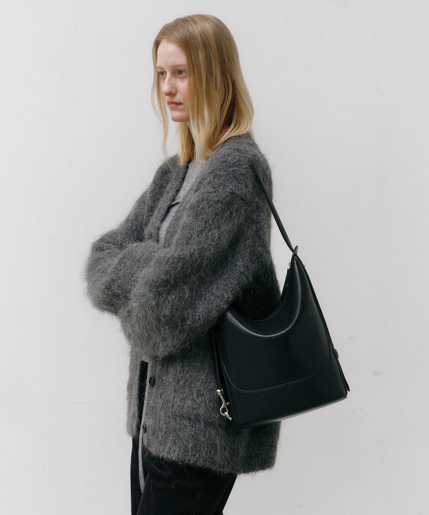 Ostkaka Orbit Bucket Shoulder Black