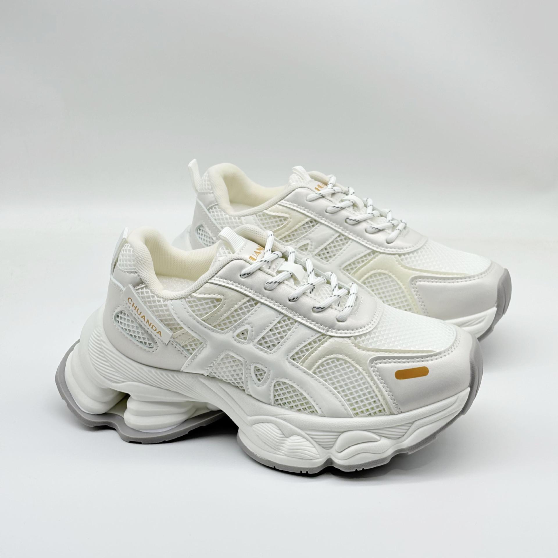 

Mesh shoes women s thick-soled dad shoes 2025 summer soft-soled hollowed-out and breathable, light and not tired, versatile sports and leisure shoes 35