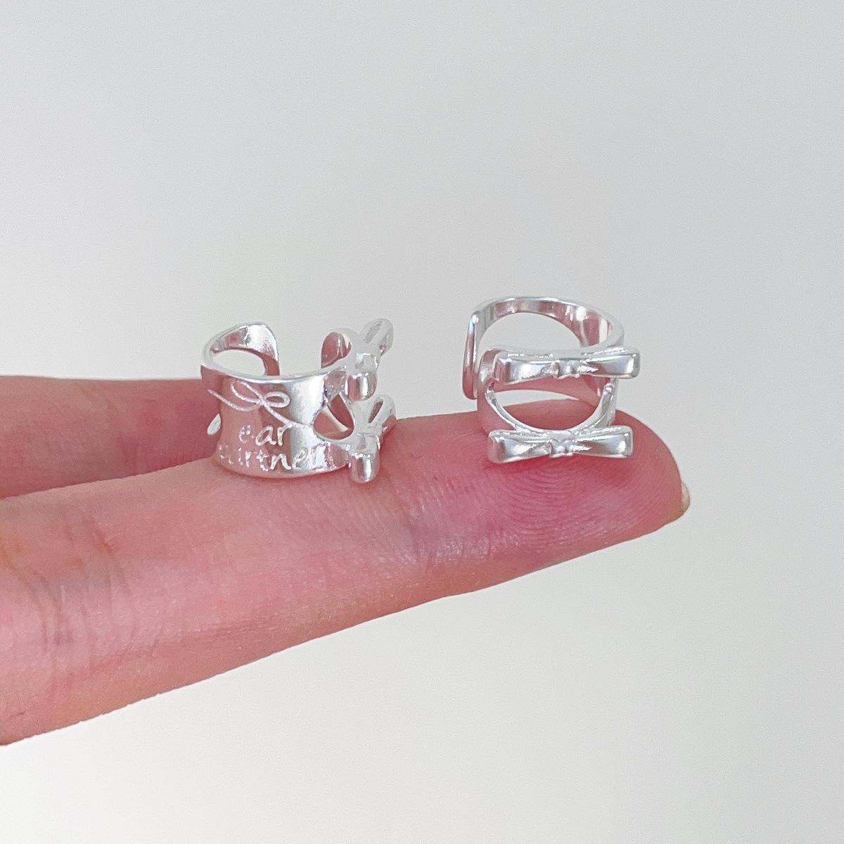 

Легкие роскошные универсальные клипсы-бантики в стиле ins, женские, нишевые, милые и продвинутые, без пирсинга ушей, клипсы-косточки для ушей, осень и зима, новинка copper