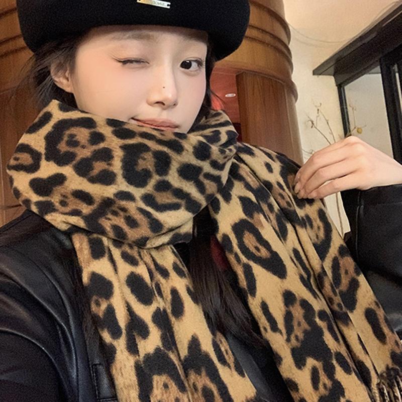 Autumn Winter Retro Leopard Print Tassel Scarf Women'S Fashion All-Match Scarf Shawl