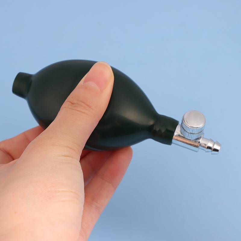 Tamsiai žalias pripūtimo balionėlis oro pompa sfigmomanometrui kraujospūdžio matuokliui nešiojamas sveikatos priežiūros priedas rutulys metaliniai vožtuvai