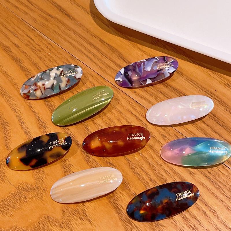 Retro Korean Oval Hair Clip - High Quality Seamless Design for Women