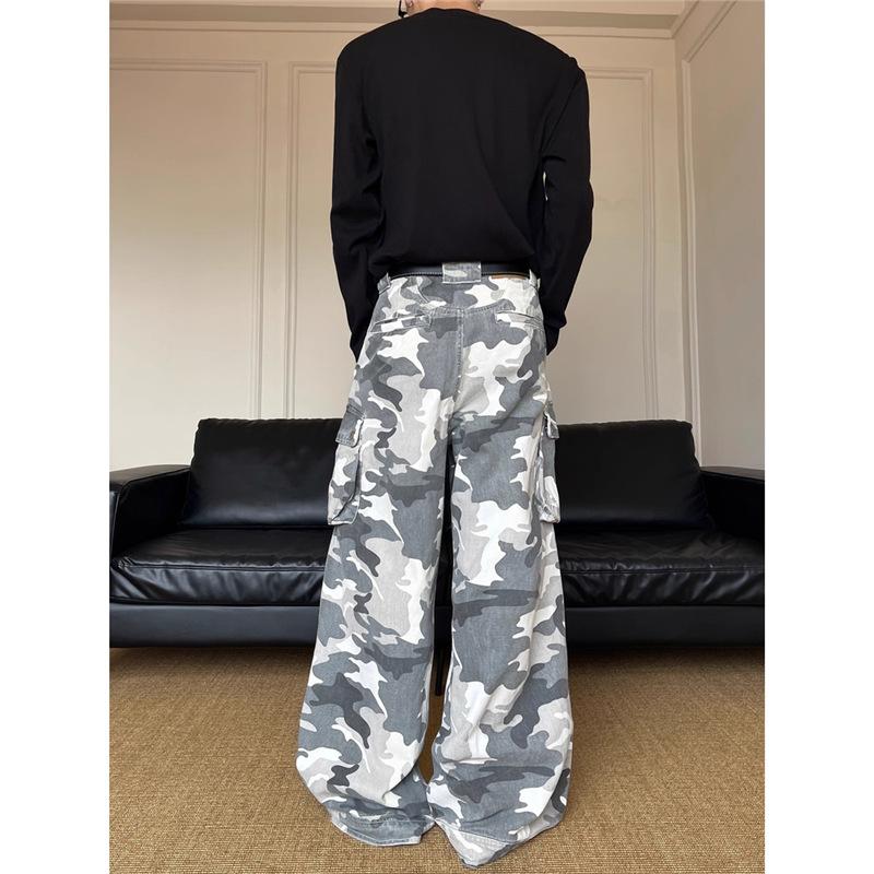 American Heavy Splicing Camouflage Tooling Jeans Men and Women Couples Big Pockets Loose Scimitar Wide Legs Straight Trousers