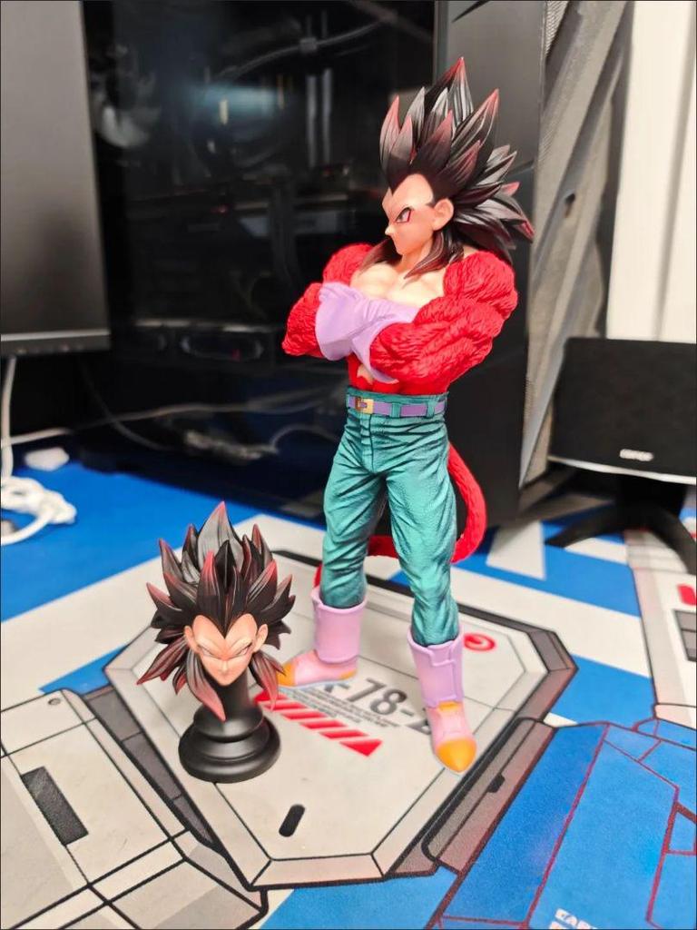 [USED] Dragon Ball Super 4 Vegeta Figure