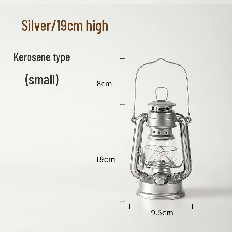 Retro Handheld Kerosene Lantern for Outdoor Camping and Decor
