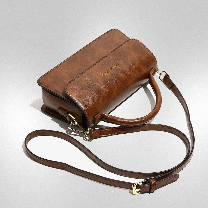 Retro malá taška dámská taška nová móda podzim a zima taška přes rameno messengerová taška high-end dámská přenosná malá čtvercová taška