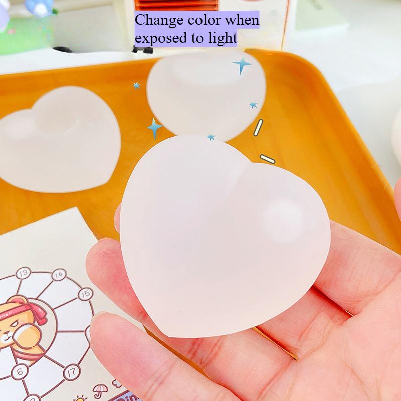 Giocattoli Cuore Che Cambia Colore da Spremere Quando Esposti alla Luce Maltosio Sollievo dallo Stress Rimbalzo Lento Giocattoli Fidget Mochi Giocattolo Antistress