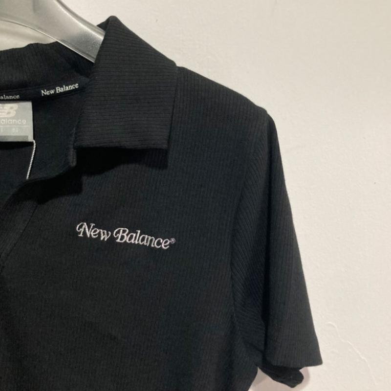 New Balance W Letní žebrované tričko s krátkým rukávem a límcem nbnff2W512 Černé