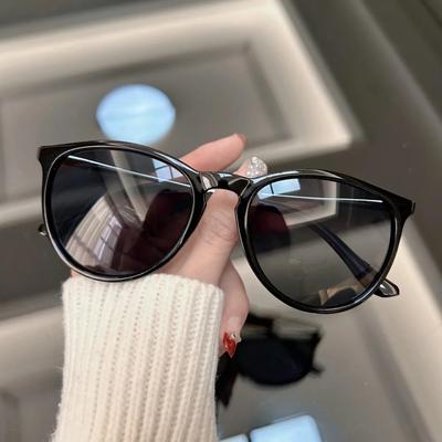 Round Vintage Sunglasses Women Brand Designer Retro Driving Sun Glasses Female Fashion Outdoor Mirror Metal