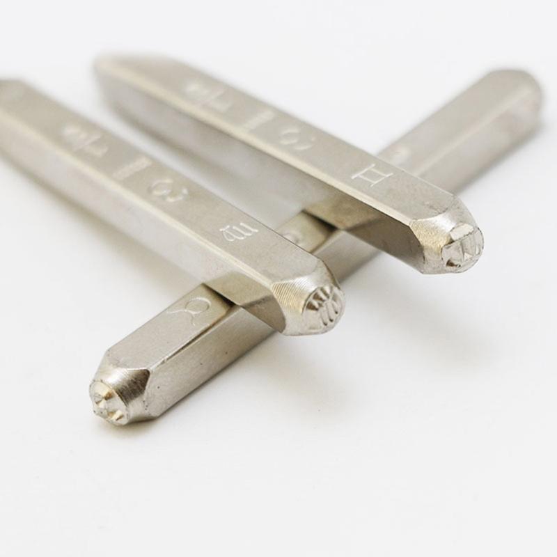 12 Stück 3mm Sternbild-Thema Metallstempel-Stanzwerkzeug für Schmuck-Stanzwerkzeug zum Prägen auf Metallschmuck Holz
