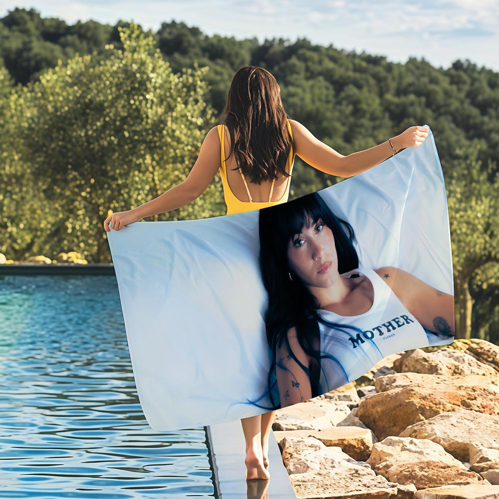 

Singer A-Aitana O-Ocana Cuarto azul Towel Quick Drying Beach Towels Are Suitable For Swimming Pools Camping Yoga And The Gym W40*H60(CM)