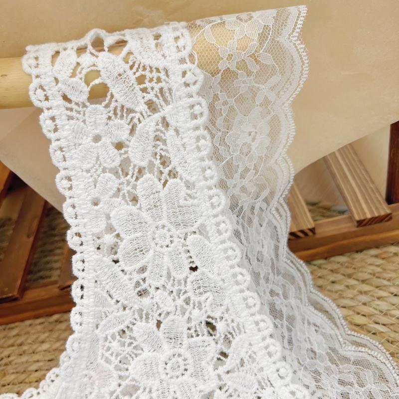 Dimanaf 2025 Nové Krátké Tričko Dámské Bez Rukávů Krajkové Košile Letní Styl Základní Topy Trička Volné Oblečení