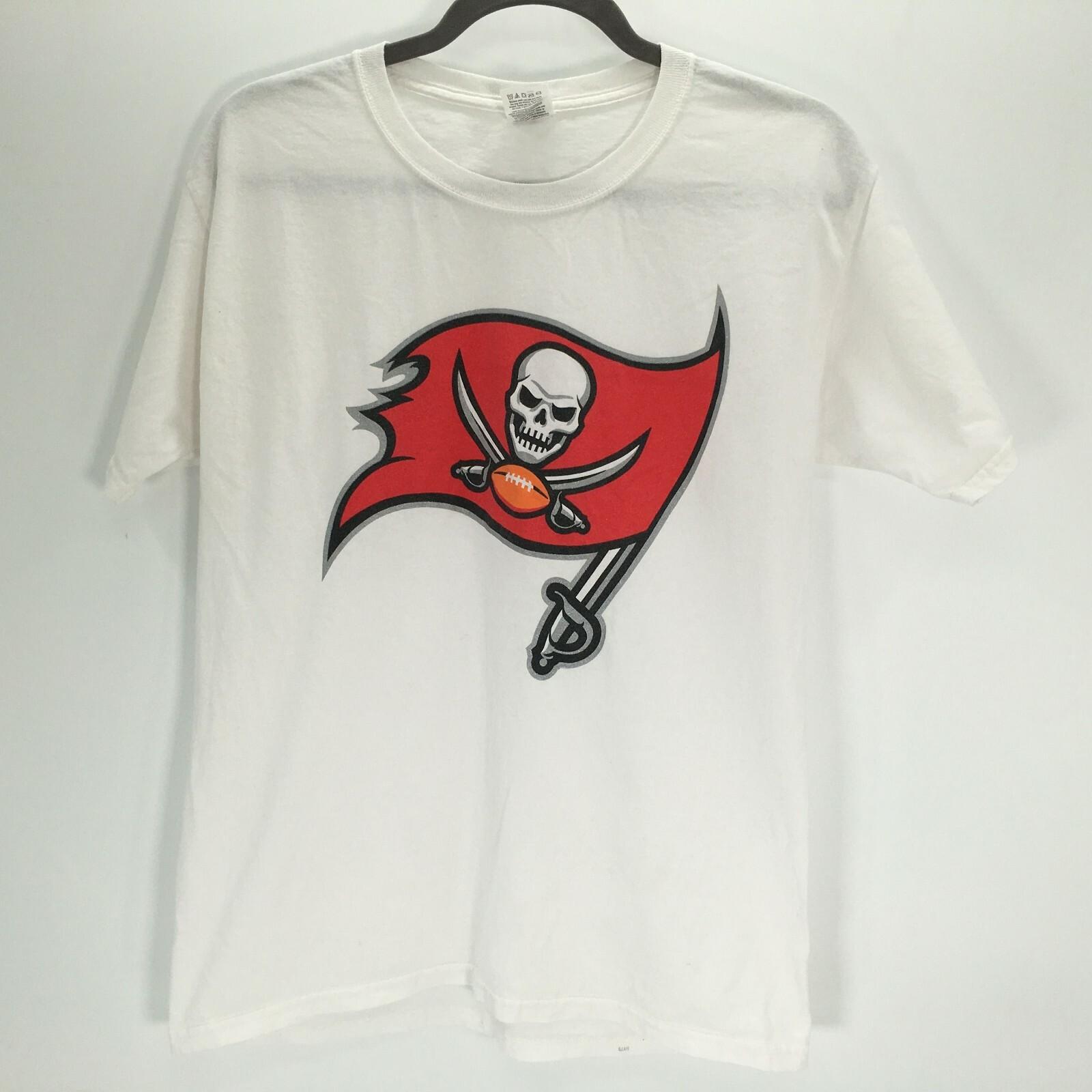 Fruit of the Loom T-shirt Men s XL White Skull Design Youth S