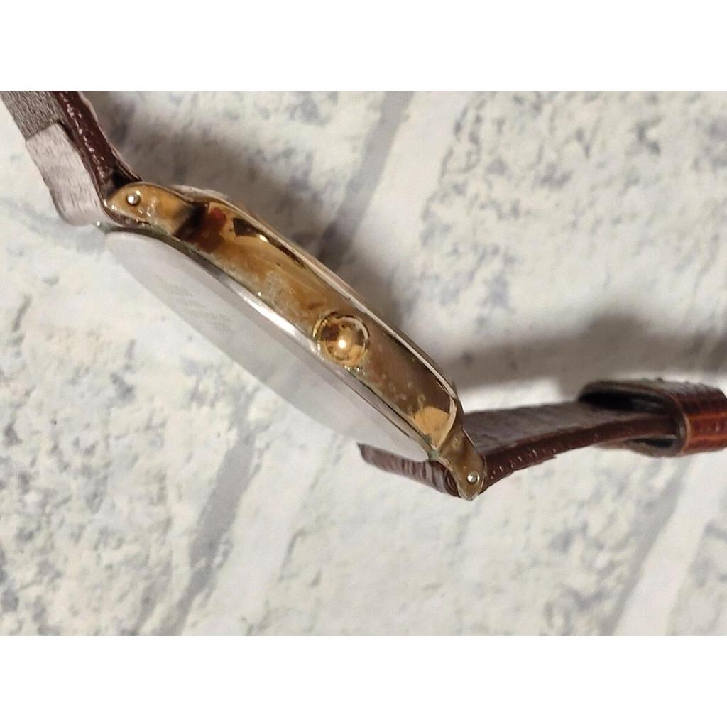 Used Working item, new battery replaced, SEIKO, Quartz, Chariot, Men's wristwatch, Vintage, Antique, Leather belt
