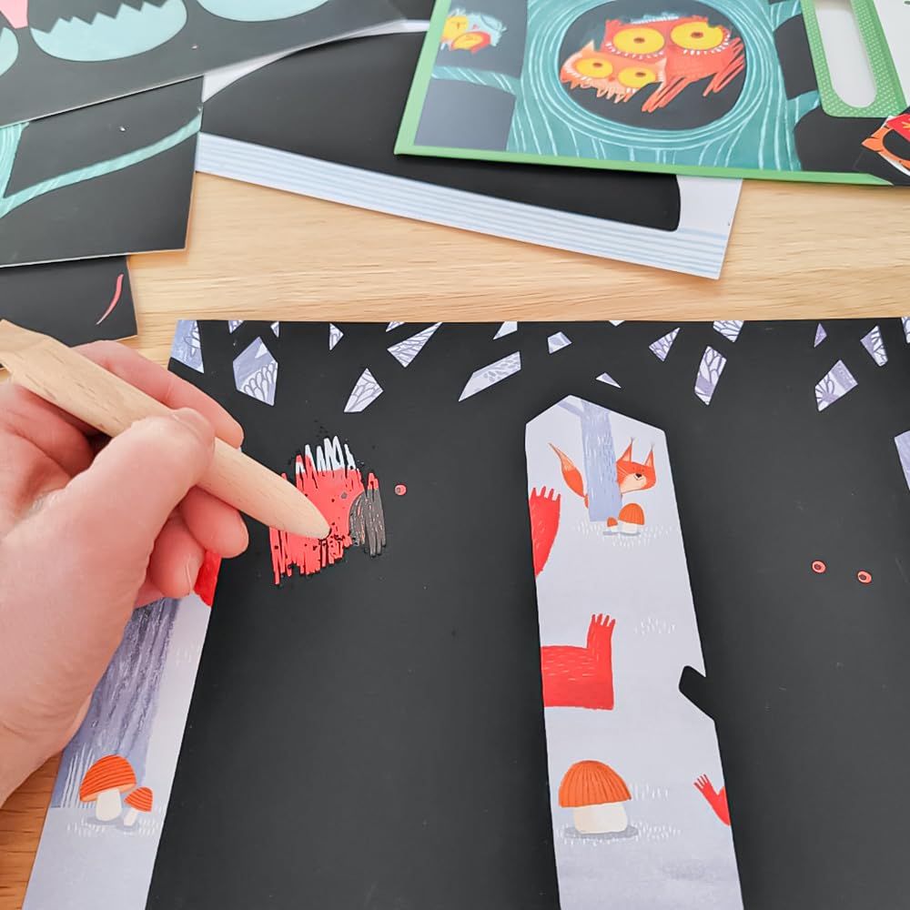 DJECO Animal Scratch Art Cards Scratch and Color Animal Scratch Educational Toy for and Toddlers Perfect for Sports and Autumn Evenings - Art,