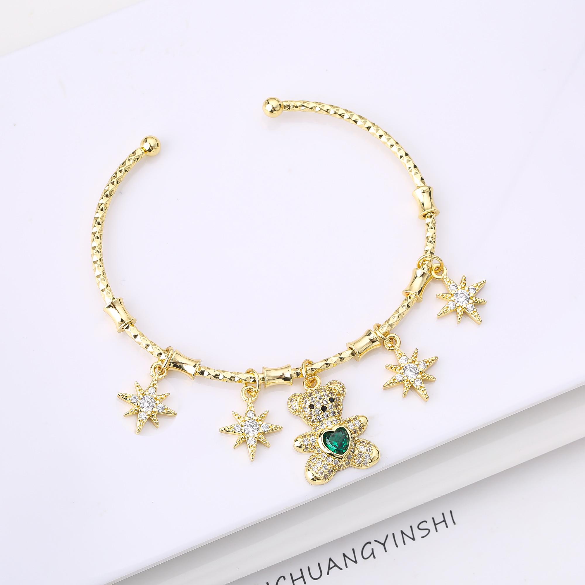 

7-Color Sparkling Zircon Animal Bear Star Pendant Bracelet Bangle for Women Birthday Gift New Fashion Party Charm Wrist Zircon