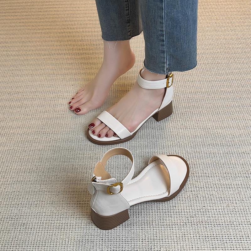 Sandals women's thick heel rear zipper retro British style summer new one-word strap sandals middle heel stepping on shit Roman shoes