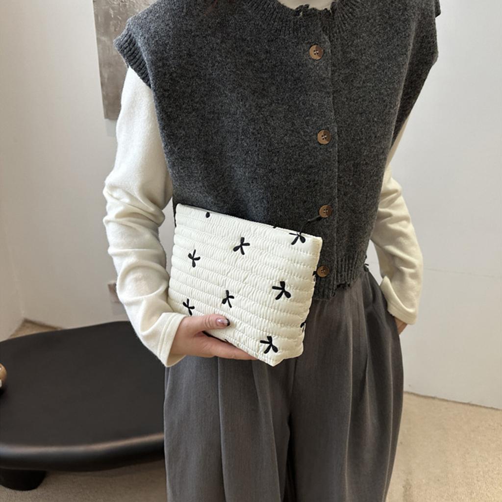 Modische Kosmetikaufbewahrungstasche Feminine Schleifendesigns Kosmetikorganizer Aufbewahrungstasche für alltägliche Essentials