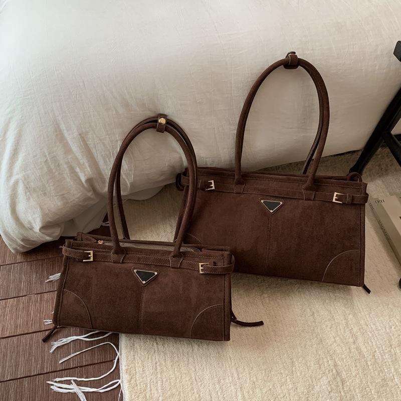 Leisure Retro Style Handbag - High-Quality, Premium Single Shoulder Crossbody Bag