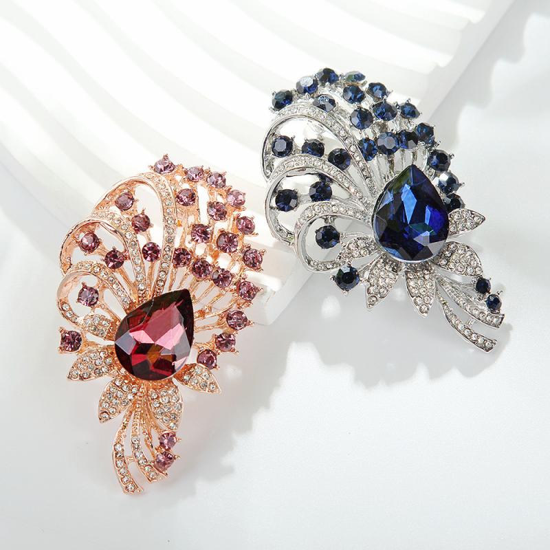 Vintage Luxury Rhinestone Crystals Brooches For Women Clothing Coat Jewelry Accessries Gifts