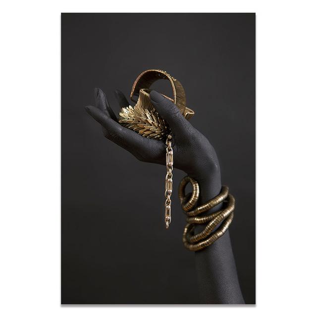 African Woman Wearing Golden Jewelry Decoration Nástěnná malba Body Art Plakát Obraz na plátně a nástěnné obrazy pro Modern Home Decor Bez rámu