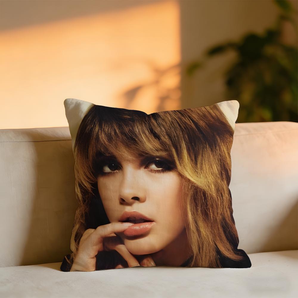 

Stevie Nicks Cushion Cover Cozy Velvet Throw PillowSoft Warm Cushion For Sofa Bed 30x30 cm