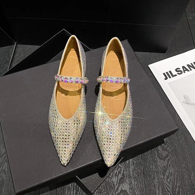 Brand New Women Flat Shoes Fashion Bling Rhinestone Pointed Toe Mary Jane Shoes Girl Slip-on Loafers Big Size