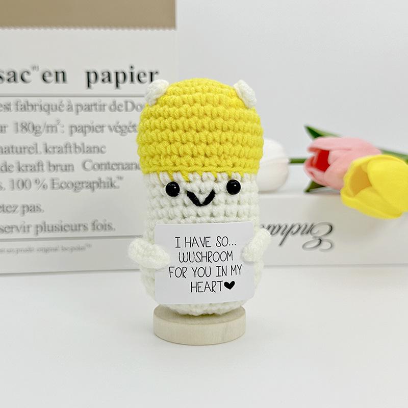 Funny Positive Crochet Cow Doll Desktop Ornament Handmade Cheer Emotional Support Positive Cow with Card Home Party Decoration