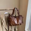 Retro bag women's large-capacity new versatile casual messenger bag single shoulder underarm commuter tote bag