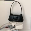Sweet Bow Shoulder Bag with Zipper Closure Fashion Handbag Retro Everyday Purse Trendy Underarm Bag for Women and Girls