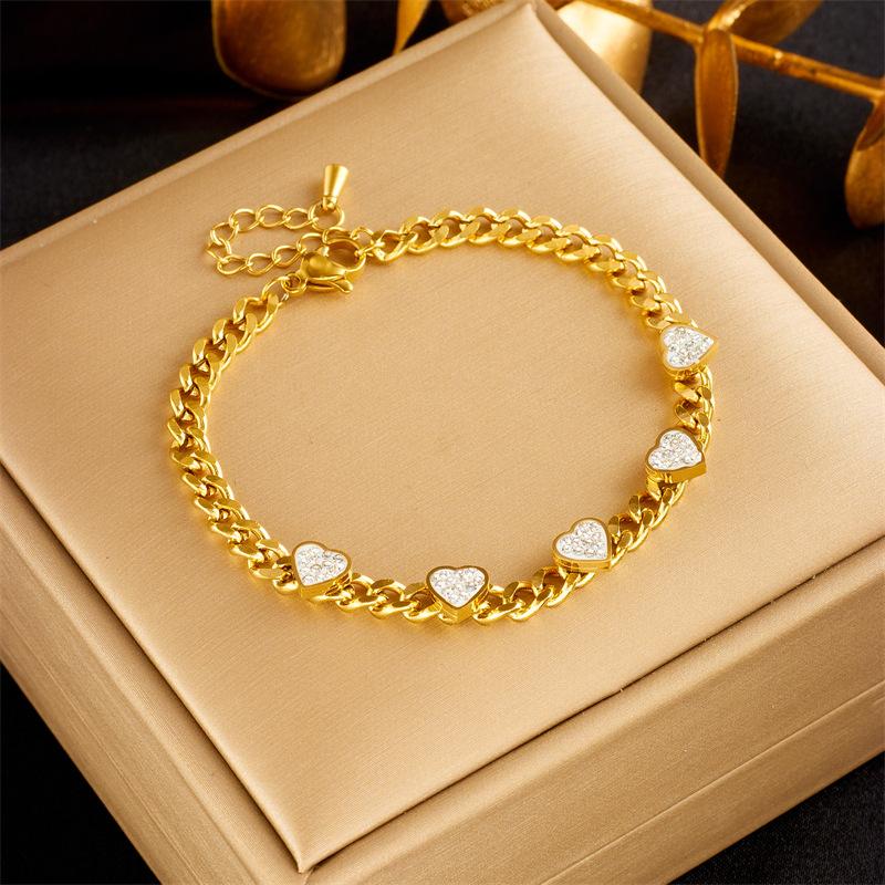 Luxury French Stainless Steel Gold Plated Heart Pave Bracelet Women Cuban Link Rhinestone Charm Bracelet Valentine's Day Gift Daily Wear