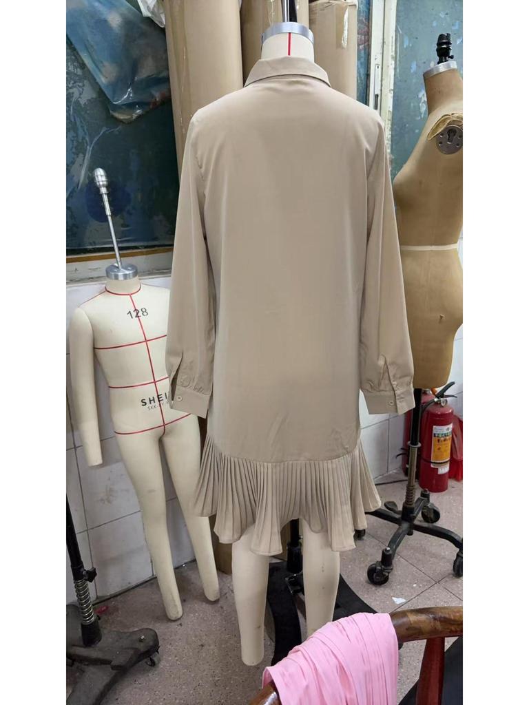 2025 Autumn/Winter European & American Pleated Patchwork Dress with Shirt Collar & Twist Button