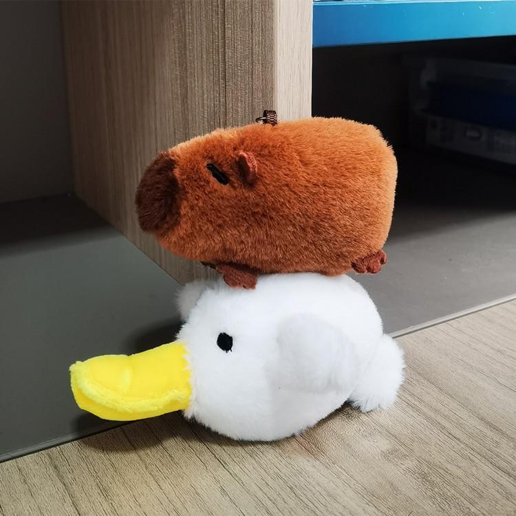 peluches Capybara Plush Keychain Bag Pendant Hanging Decoration Cute Stuffed Doll Toy Desktop Doll Ornament Car Keyring Kid Gift