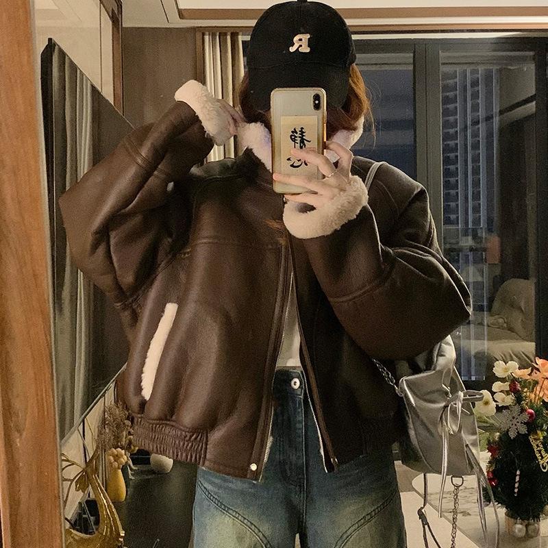 Lamb fur jacket short coat women's winter 2024 new trendy brand fur integrated sweet cool motorcycle clothes