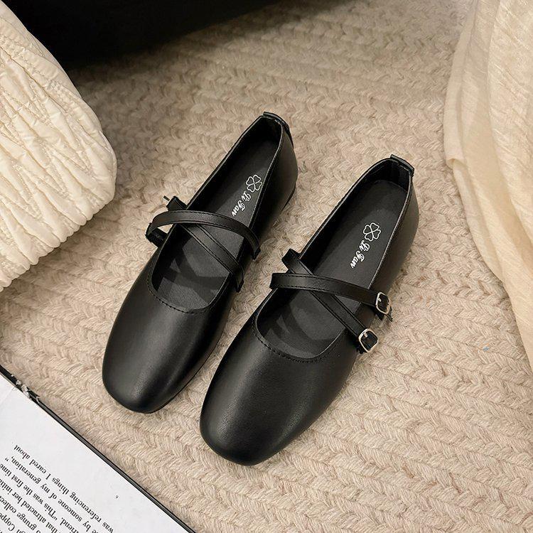2025 French-Style Silver Mary Jane Flats: Women's Low Heel Moccasins for Spring/Autumn Fashion