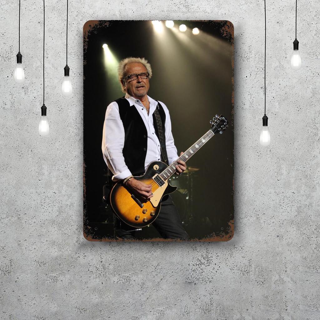 Foreigner Band Retro Vintage Tin Sign Poster Decorative Plaque Metal Plate Wall Decor