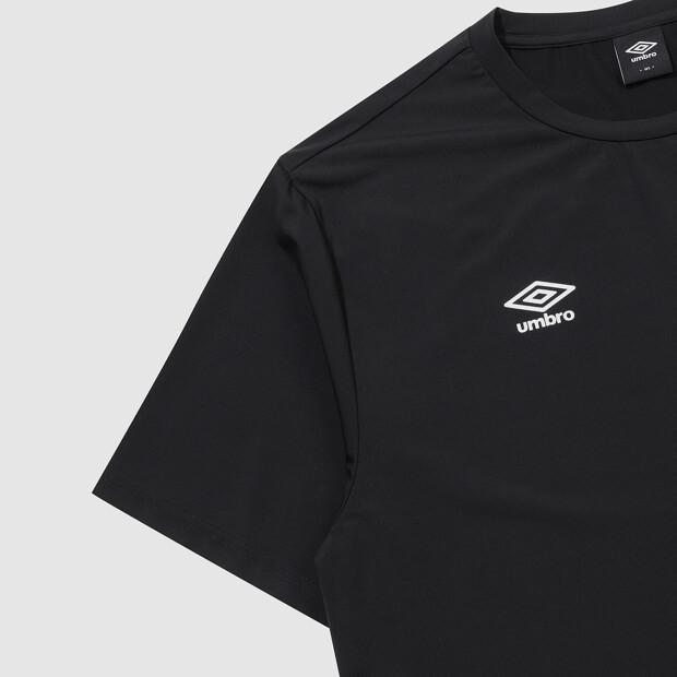 UMBRO [Cooling] Slow Kick Cooling Mesh Lettering Short Sleeve T-Shirt Black Ur221Srs53