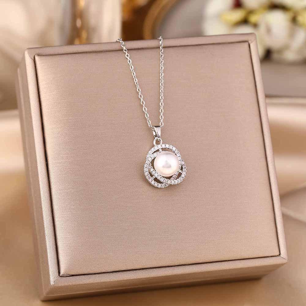 Women's Silver Titanium Steel Necklace with Micro-Inlaid Zircon - Elegant, Durable Clavicle Chain Jewelry