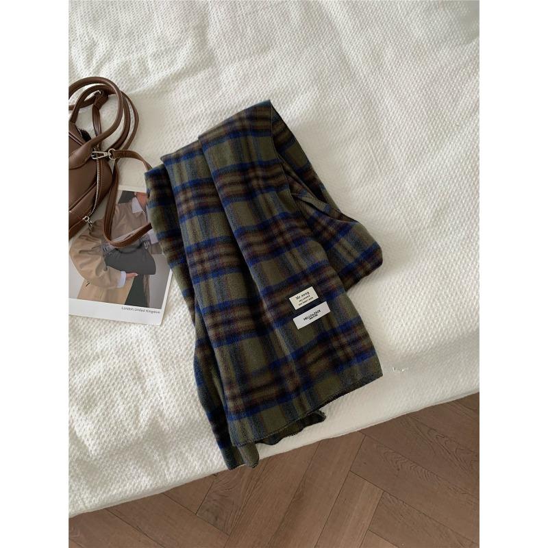 Retro Green Plaid Scarf for Women Winter Korean Version Versatile Thickened Student Shawl Dual Purpose Warm Knitted Scarf
