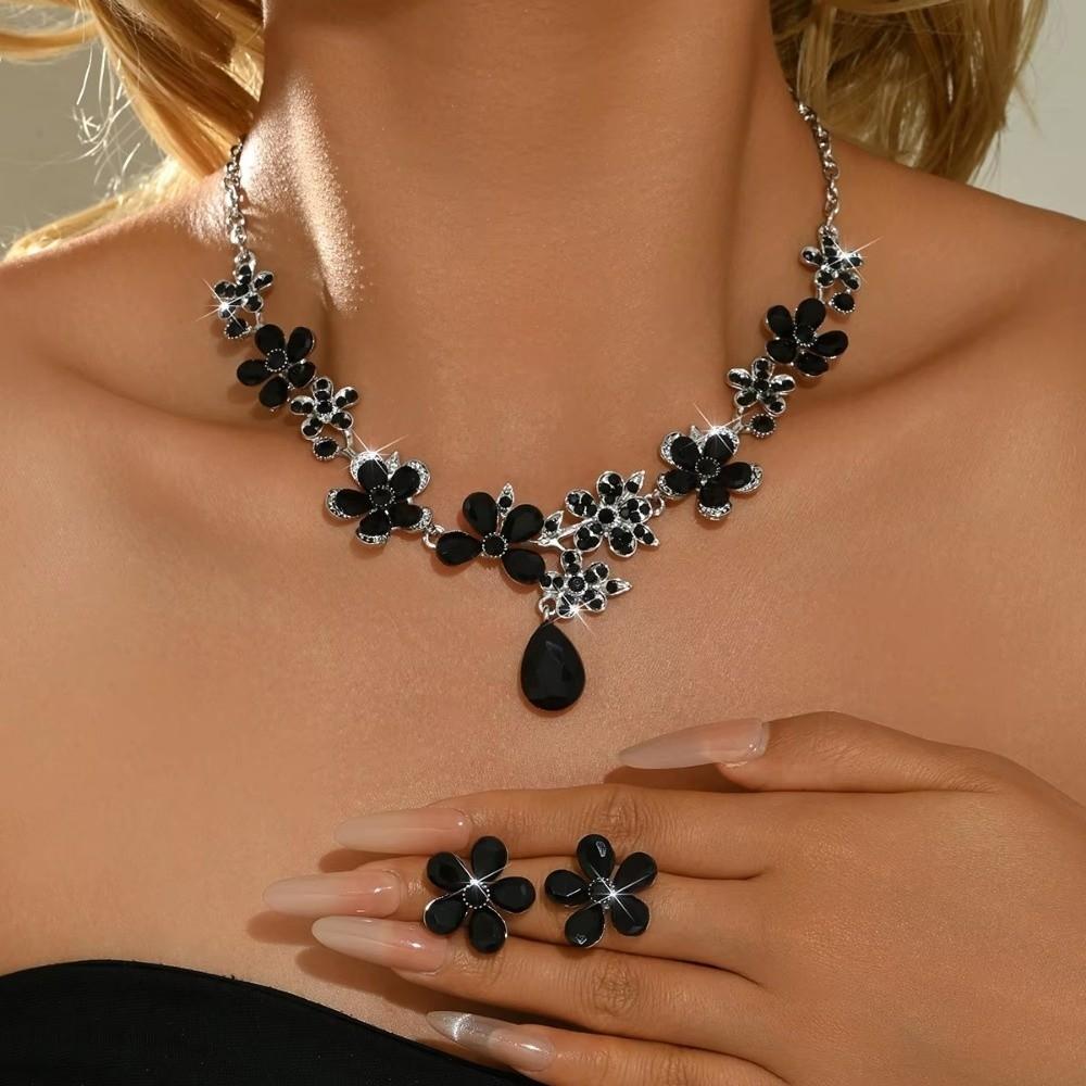 Genteel Temperament Necklace Earrings Set Exquisite Women Jewelry Set Women