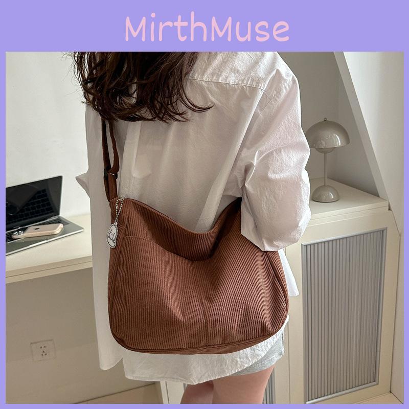 Spring Collection Trendy Canvas Shoulder Bag For Women With Soft Structure