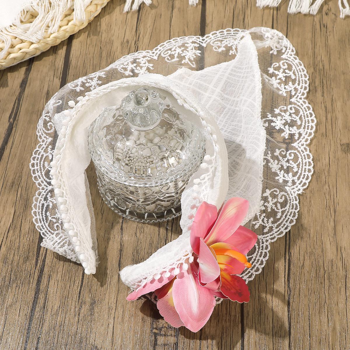 

AWAYTR Кружевной треугольный платок для волос с цветочным узором, повязка на голову, косынка, повязка на голову, тюрбан, бандана, повязка на голову, женские аксессуары для волос