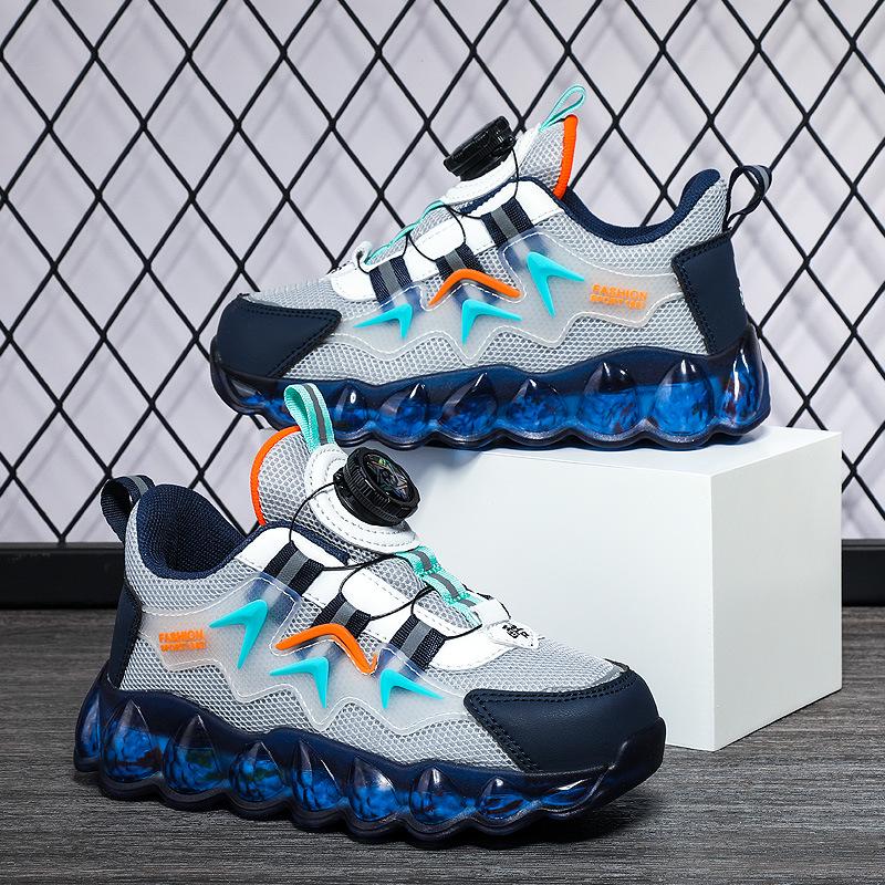 Boys' Autumn 2025 Non-Slip Breathable Sports Shoes with Rotating Buckle