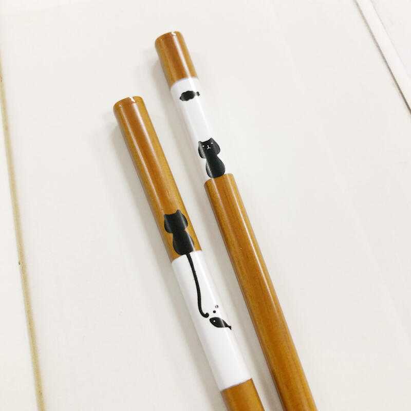 Meow and Fish Dishwasher-safe Natural Wooden Chopsticks