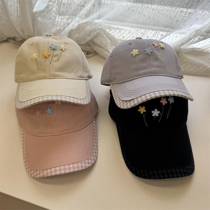 Small Fresh Flower Plaid Wide Brim Cap Summer Women's Versatile Sunshade Show Face Small Baseball Hat Tide